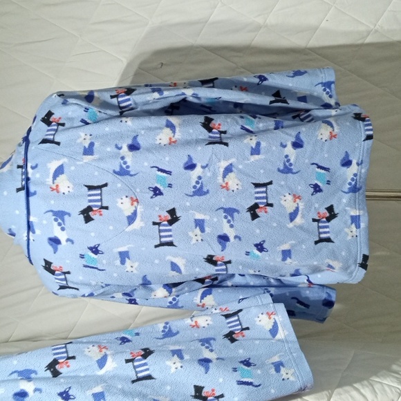 Well loved Karen Neuberger puppies pj's, sz sm - Picture 5 of 16